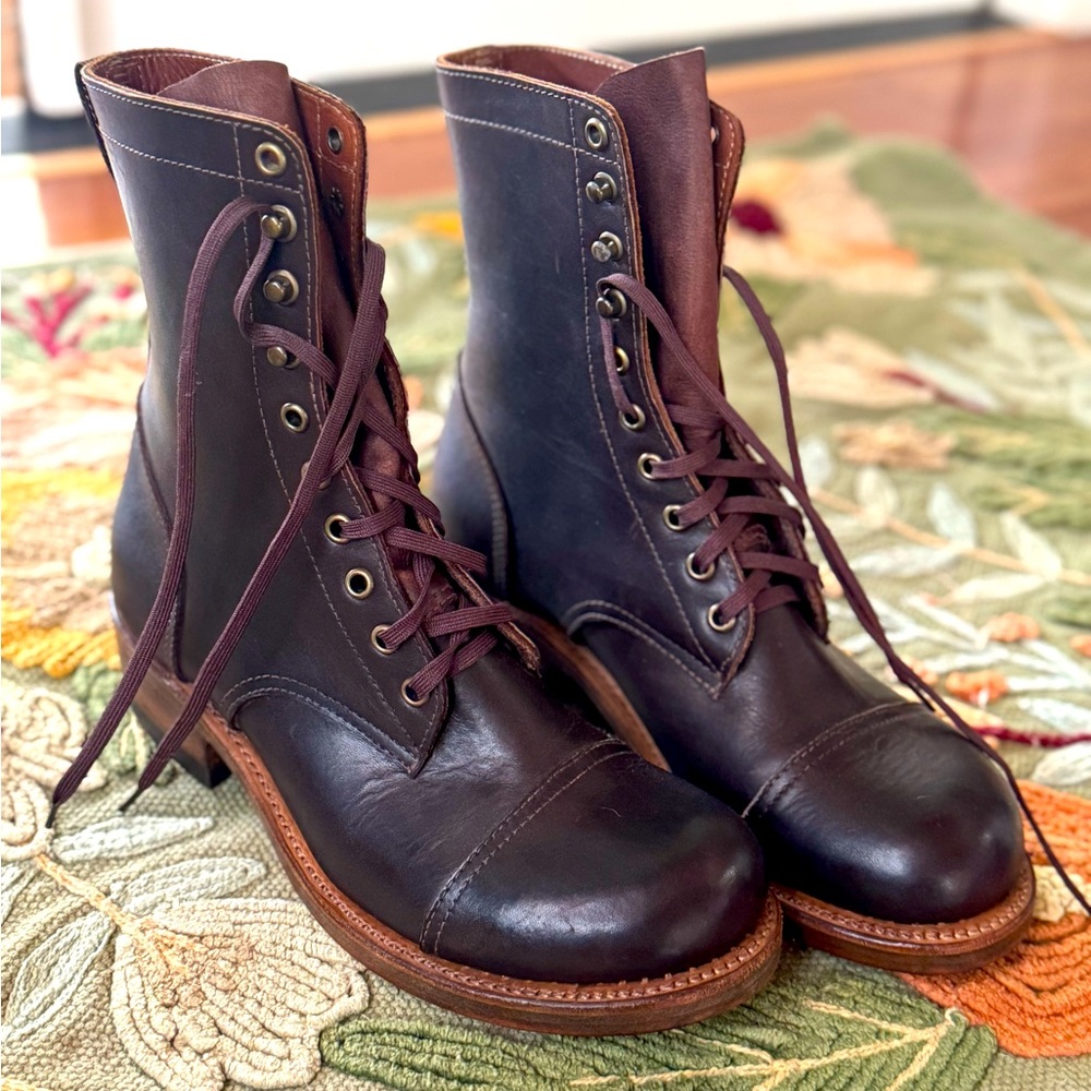 Julian Boots custom Cat Paw